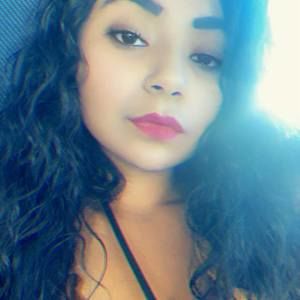 Meet your Posher, Dalila